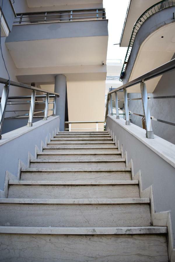 Saranda View Apartments Bagian luar foto
